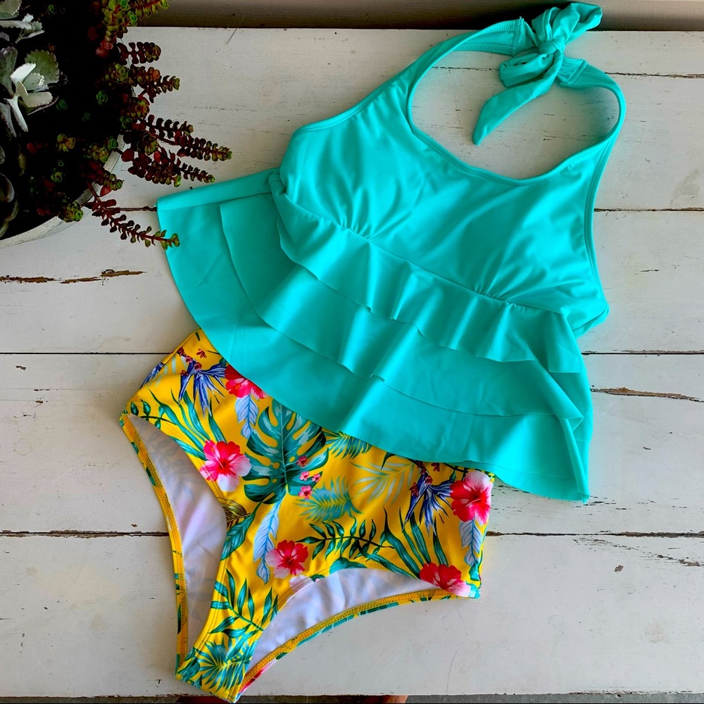 Women’s Floral Tankini Set